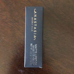 New Anastasia lipstick